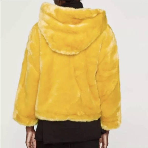 LAST size M NWT ZARA THREE-QUARTER-LENGTH COAT WITH HOOD - Picture 10 of 12